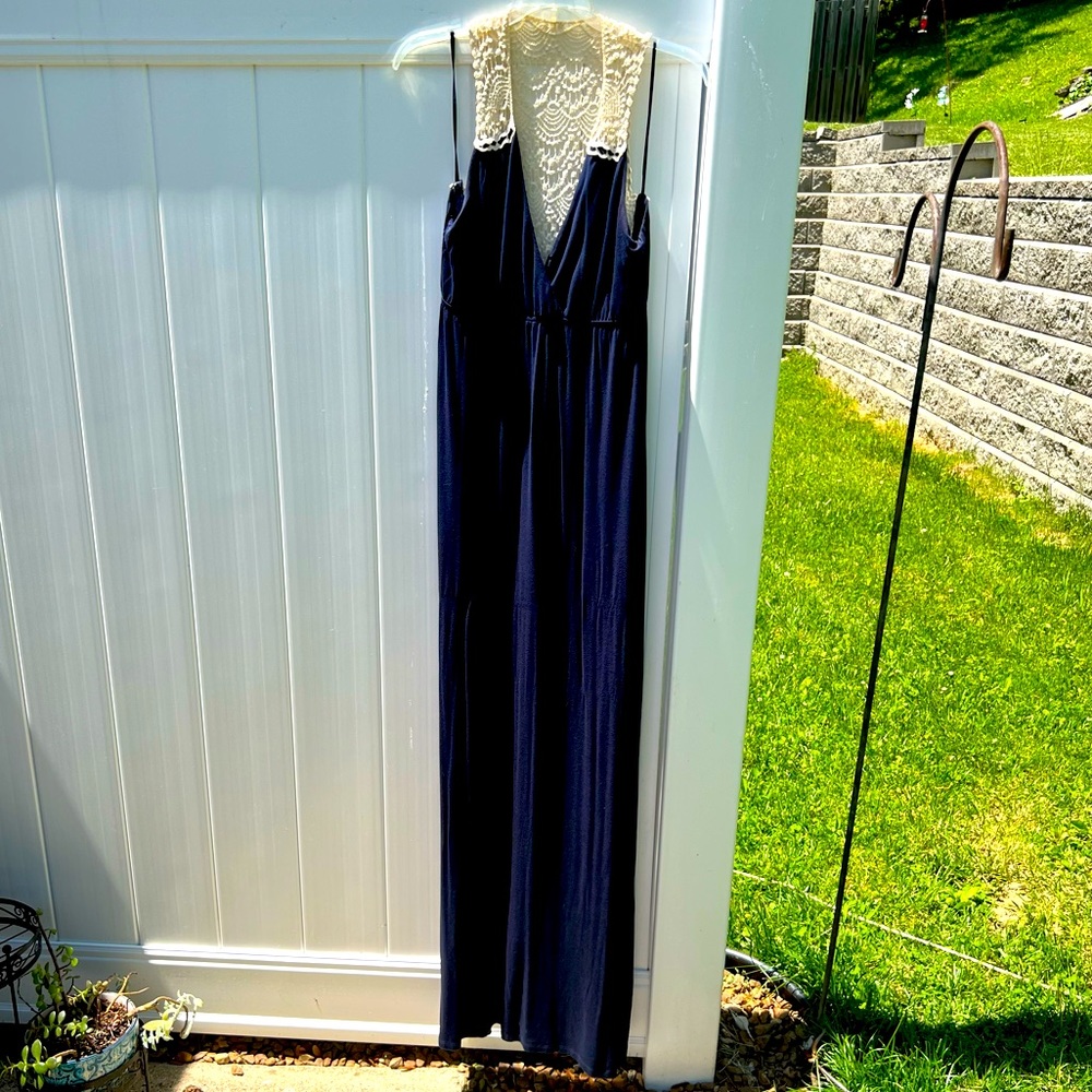 Felicity & Coco Maxi Dress w/ Crocheted Back Detail Sz M